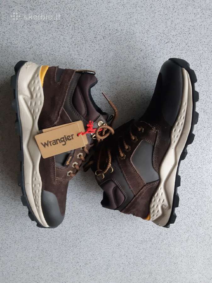 42 dydžio originalūs Wrangler batai