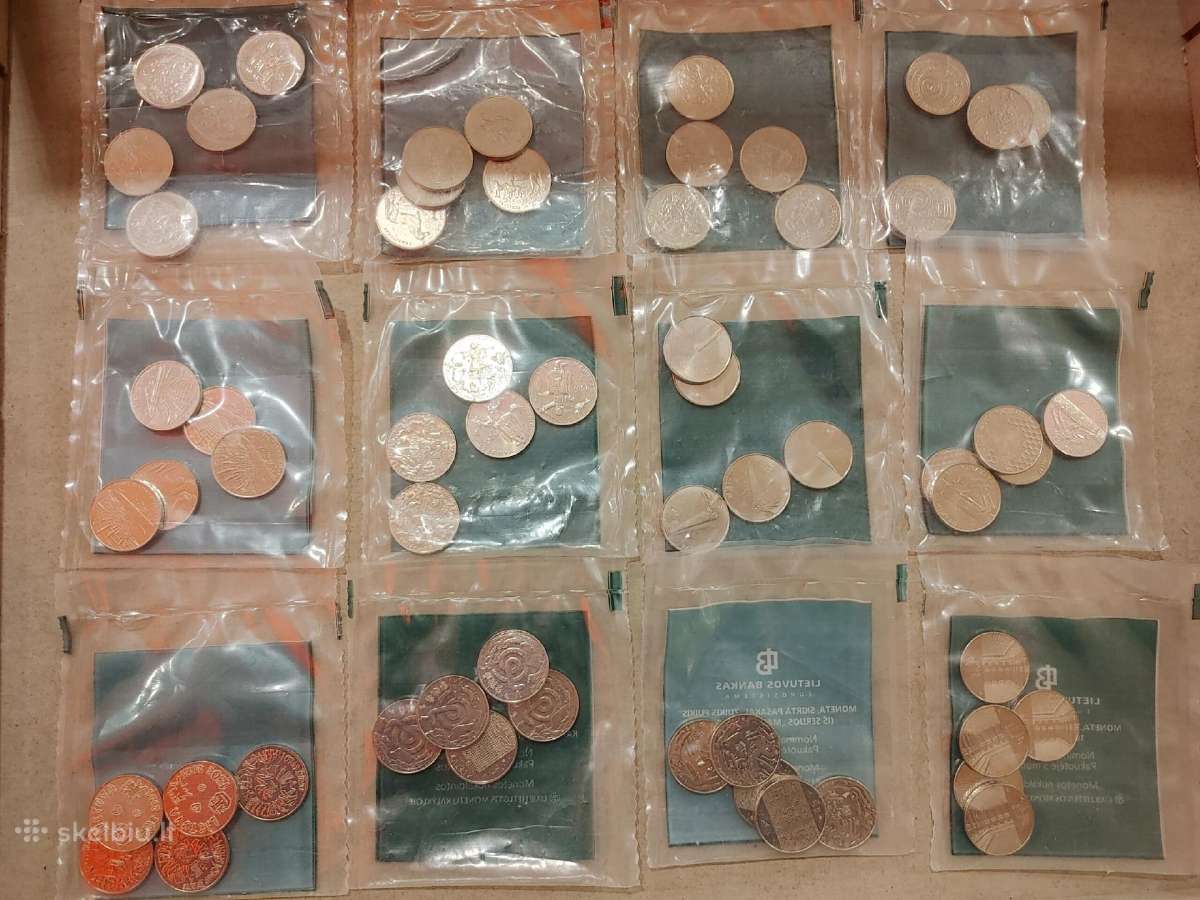 Pilni rinkiniai 2€, 25lt ir 1,5€ Lietuviškų monetų