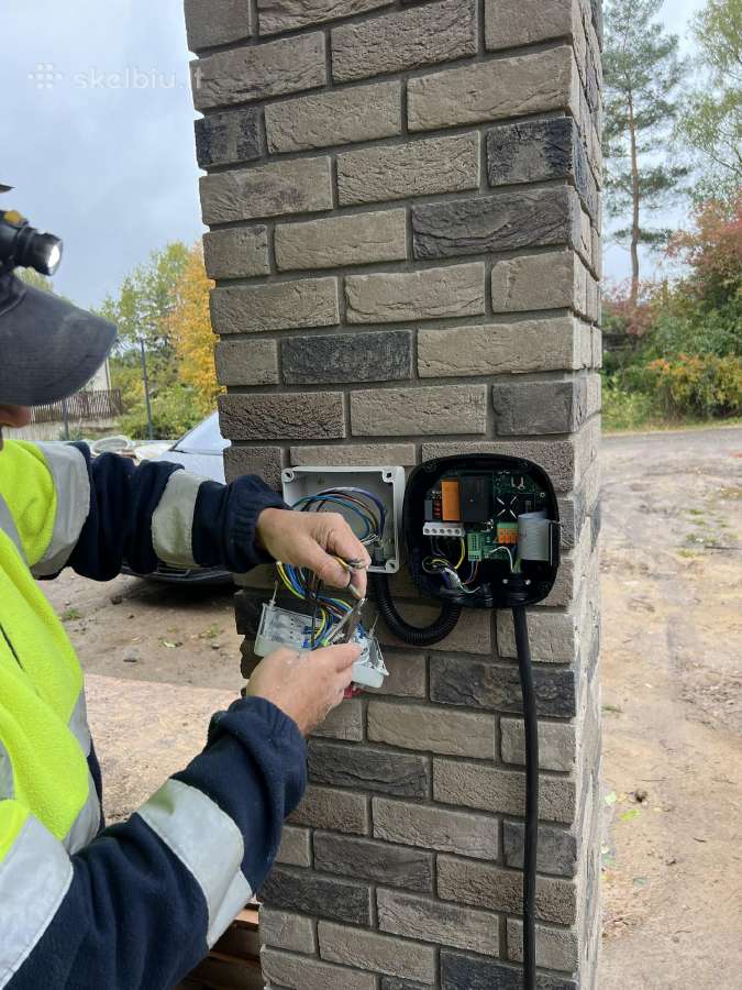 Elektromobilių įkrovimo stotelės ir jų įrengimas - nuotraukos Nr. 4
