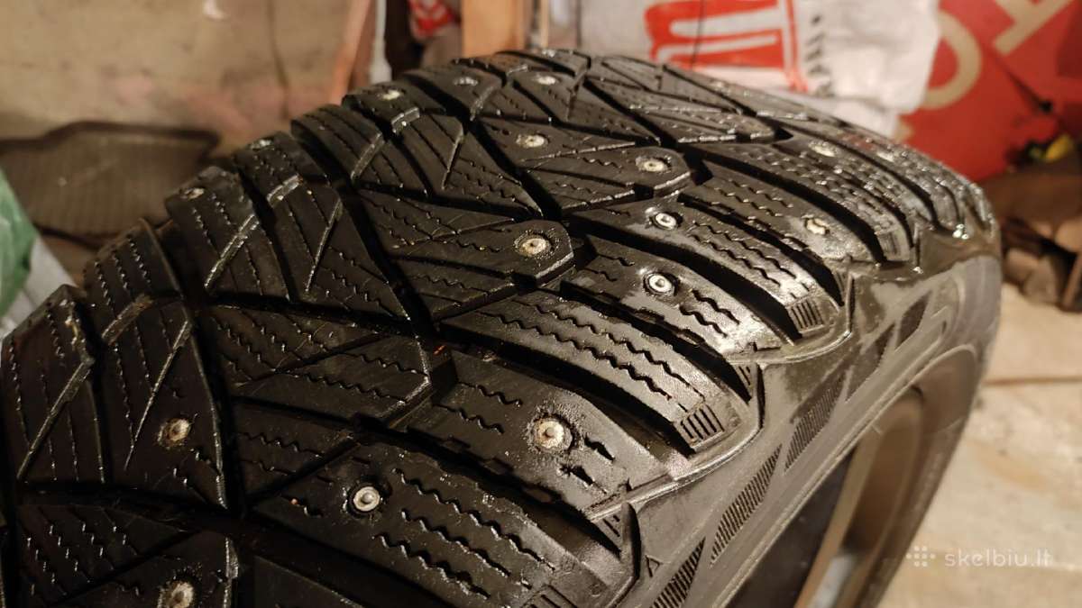 Subaru dygliuotos padangos su ratlankiais - nuotraukos Nr. 4