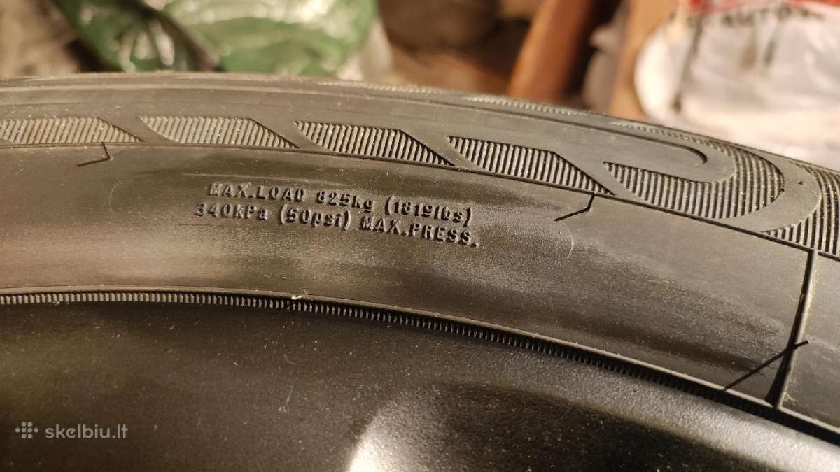 Subaru dygliuotos padangos su ratlankiais - nuotraukos Nr. 11