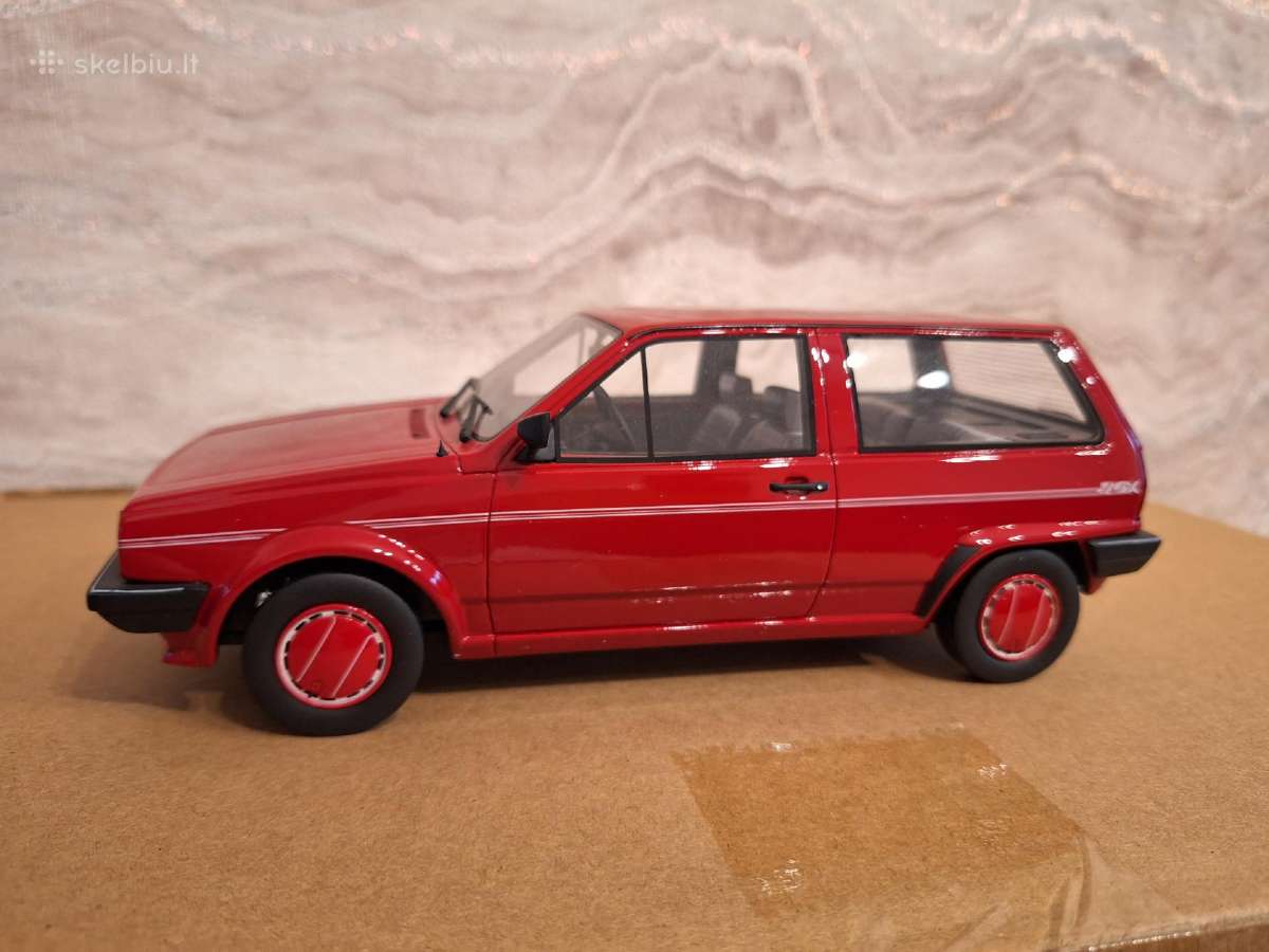 Volkswagen polo fox 1:18 - nuotraukos Nr. 2
