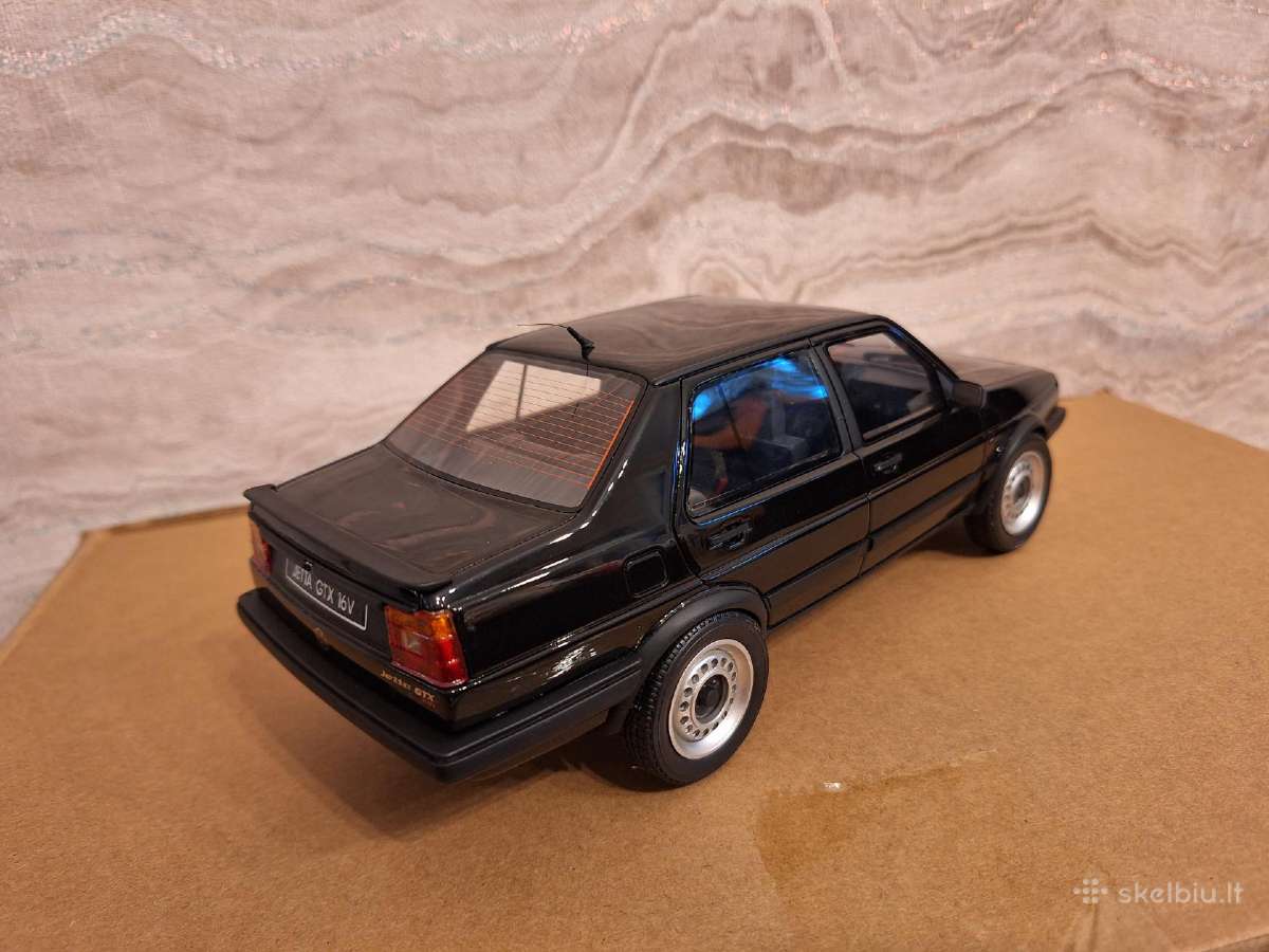 Volkswagen Jetta Gtx16v 1:18 - nuotraukos Nr. 6
