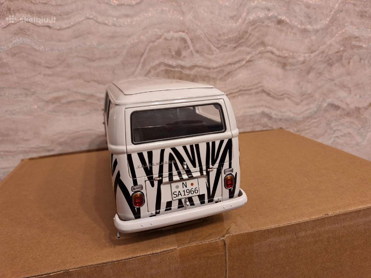 Volkswagen T2 safari 1:18 - nuotraukos Nr. 5