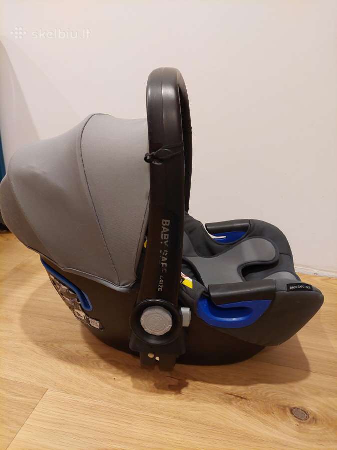 Britax Romer auto kedute