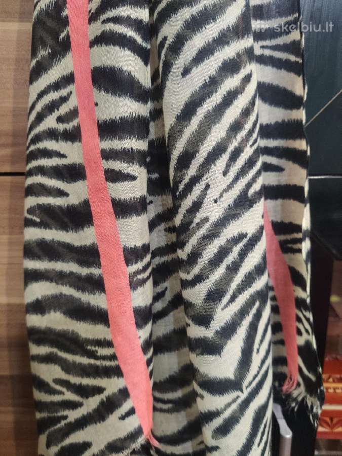 Leopardo rašto skara ilgis 190, plotis 100 - nuotraukos Nr. 2