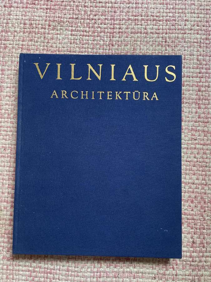 Nuotrauku albumas Vilniaus architektūra 1982
