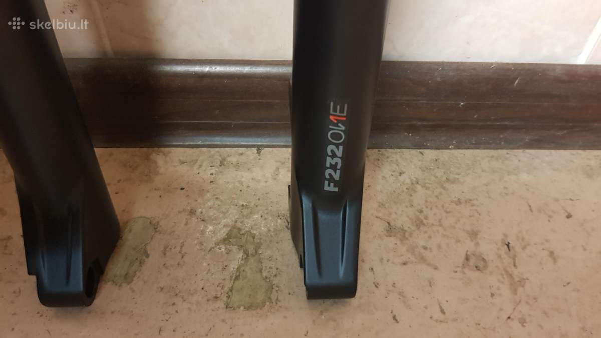 Amortizuojančios šakės Rock shox, Fox ir kitos - nuotraukos Nr. 6