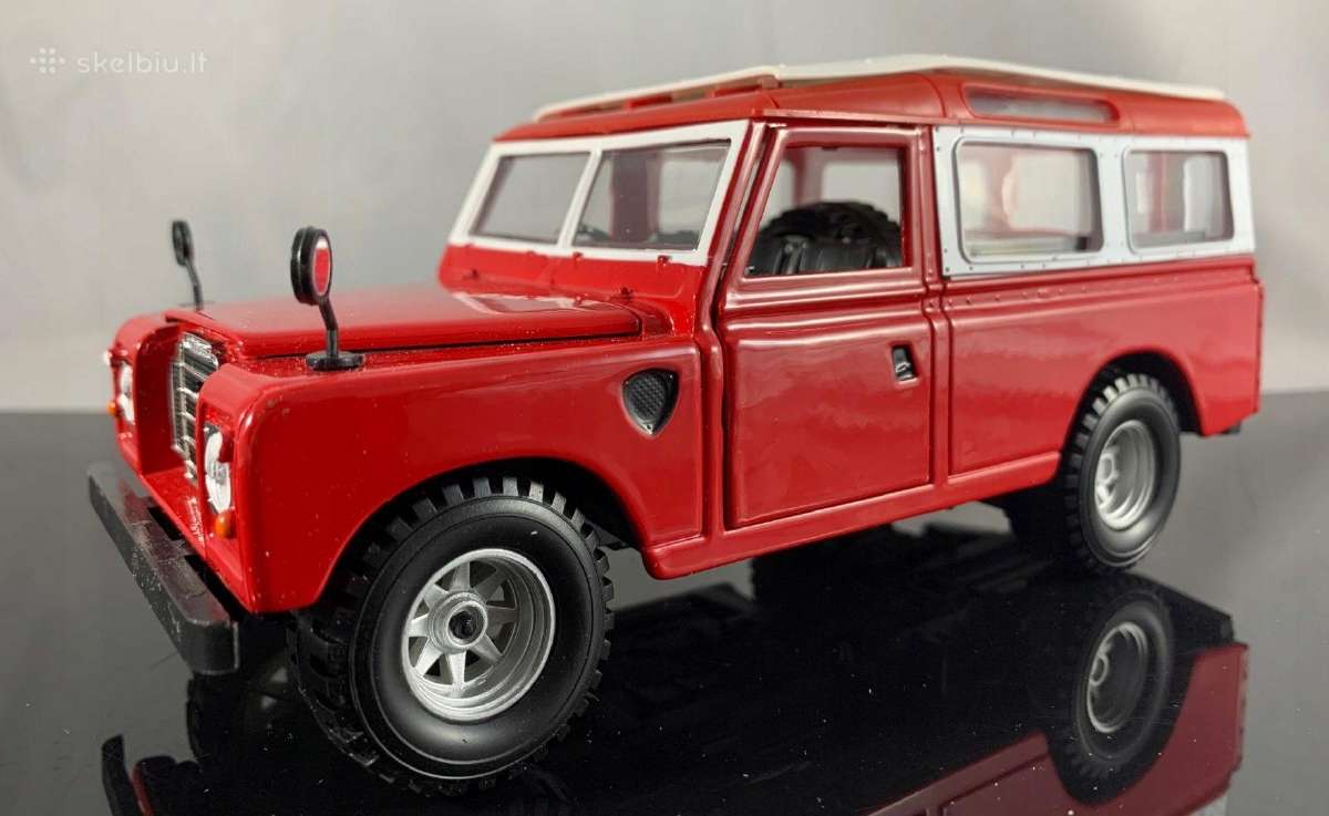 Land Rover 109 LWB Italeri 3665