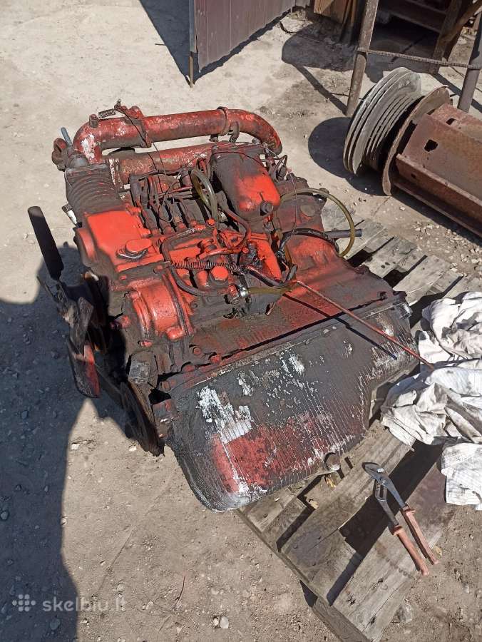 Parduodu Mtz dalys zemes ukio technikos dalis