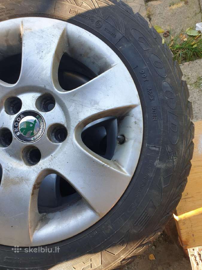 Goodyear 175/65/r14 Ms dygliuotos su liet. Ratais - nuotraukos Nr. 2