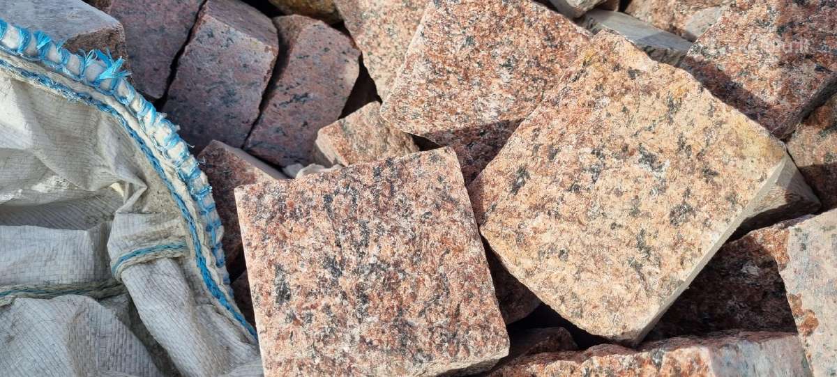 Granito, bazalto trinkelės Sandėlio Išpardavimas - nuotraukos Nr. 34