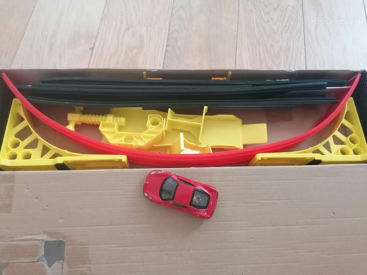 Bburago firmos Ferrari lenktynių trasa - nuotraukos Nr. 8
