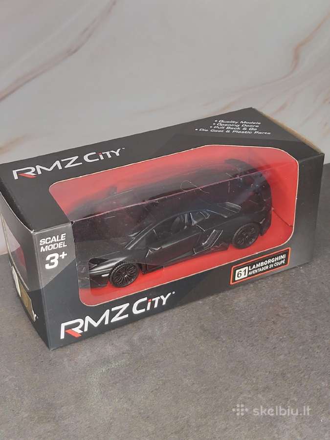 Rmz 61 Lamborghini Aventador Sv Coupe 1:36