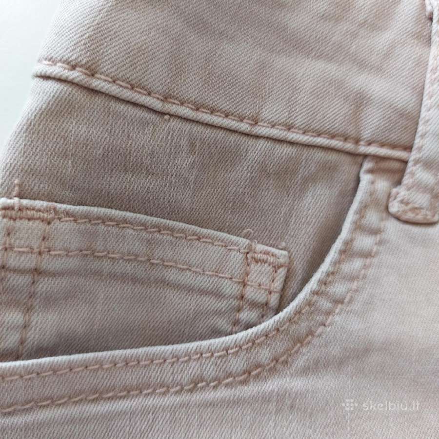 Desigual mini sijonas 30 dydžio su aplikacijomis - nuotraukos Nr. 3