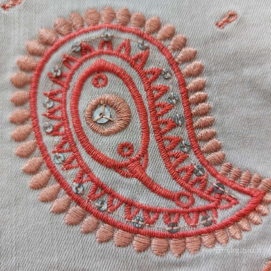 Desigual mini sijonas 30 dydžio su aplikacijomis - nuotraukos Nr. 7