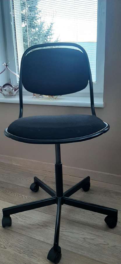 Ikea kėdė