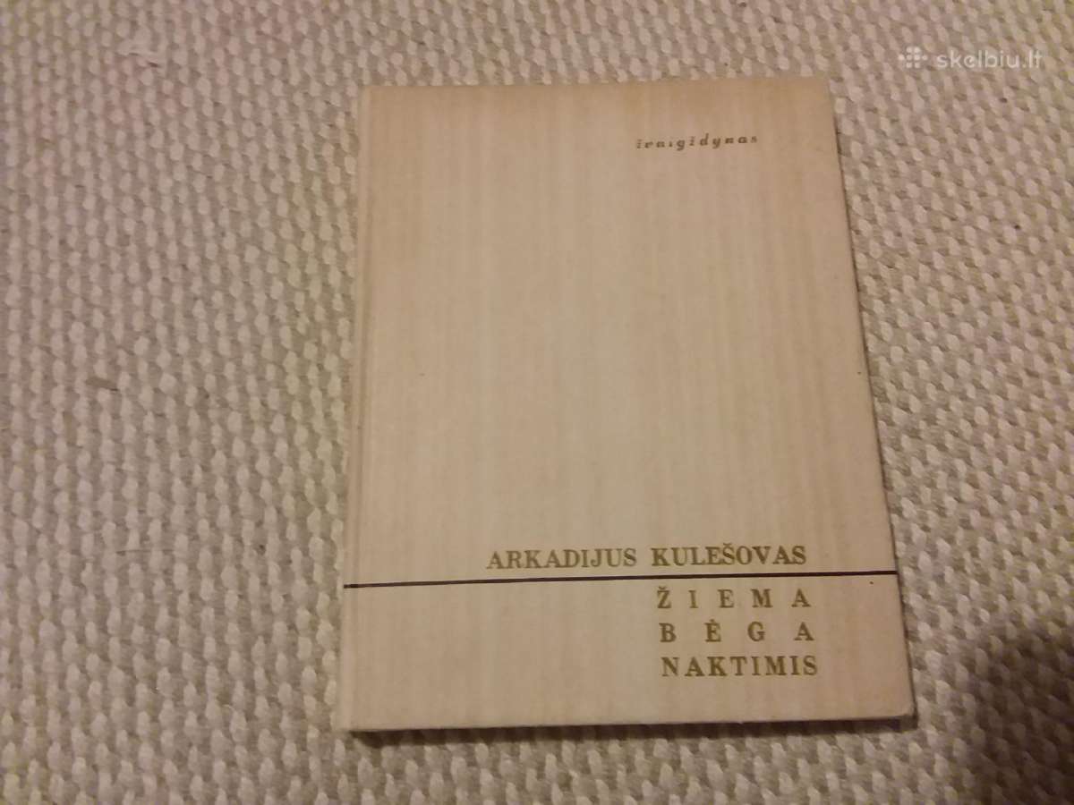 Arkadijus Kulešovas Žiema Bėga Naktimis 1977 m.