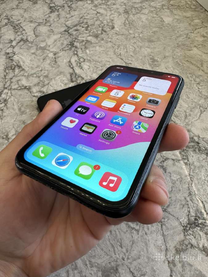 iPhone Xr, 64gb 85% baterija