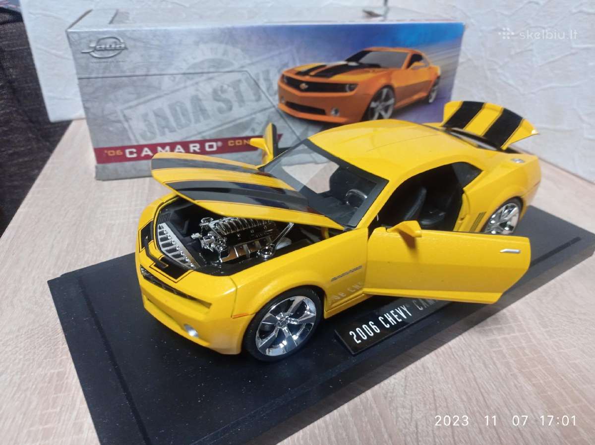 Chevi Camaro 2006m 1:18 - nuotraukos Nr. 2