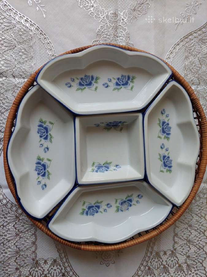 Lėkštučių rinkinys