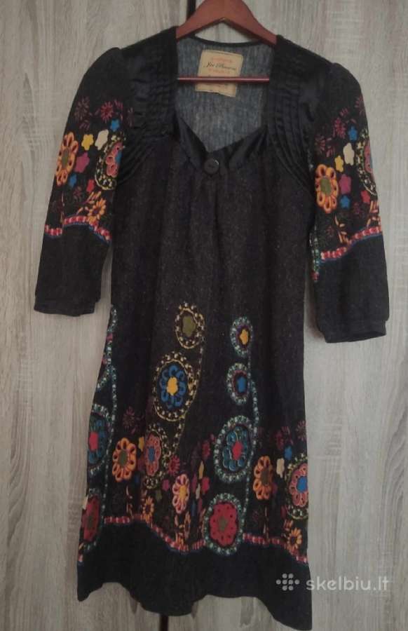 Šilta elegantiška suknelė