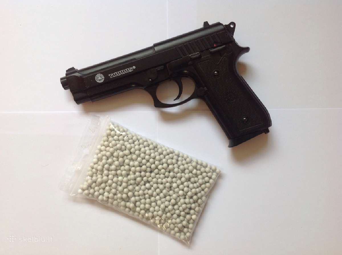 Naudotas airsoft pistoletas Beretta M9 vienašūvis | Skelbiu.lt Naudotas airsoft pistoletas Beretta M9 vienašūvis