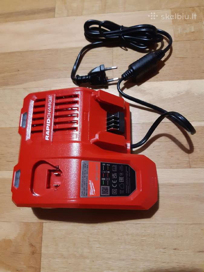 Milwaukee įkroviklis M12-18fc Rapid Charge