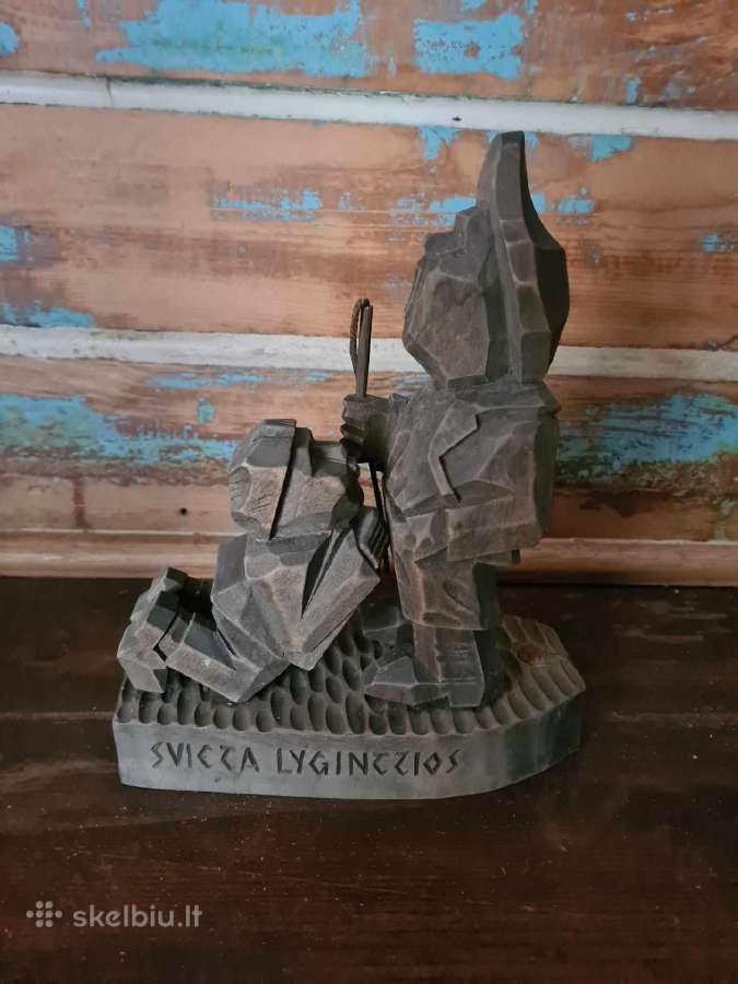 Medinė vintažinė skulptūra "Svieto lygintojas" - nuotraukos Nr. 7