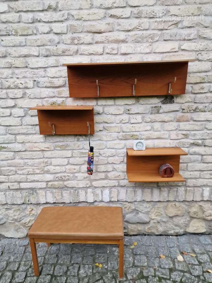 Vintažinė mid century autorinė tikmedžio kabykla