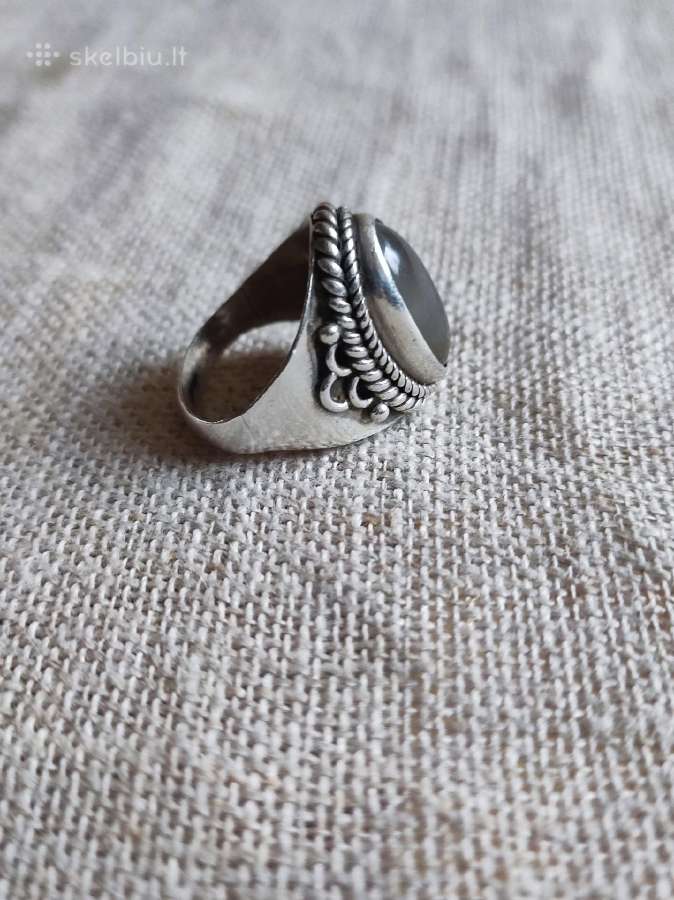 Senovinis sidabrinis žiedas 925 - Skelbiu.lt