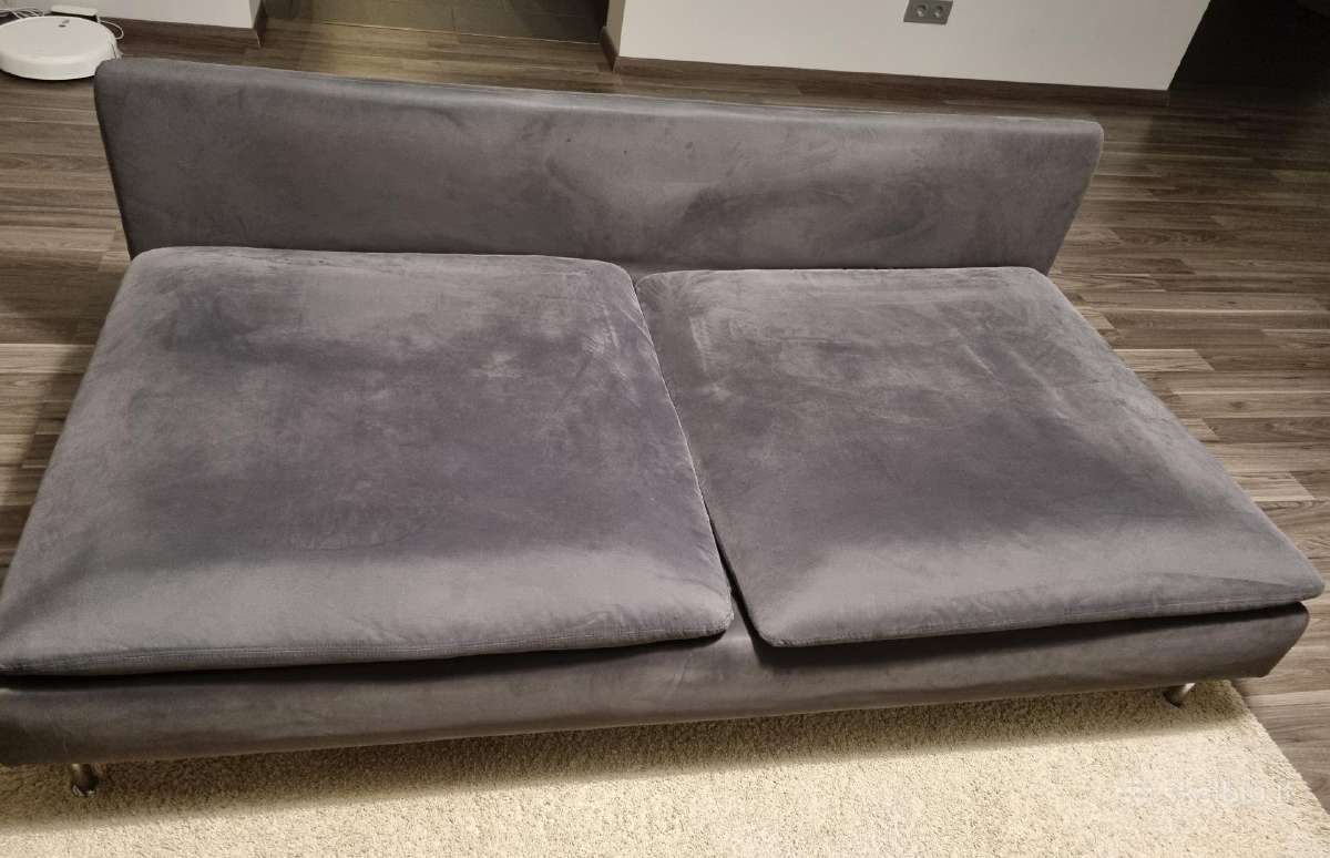 Sofa su foteliu