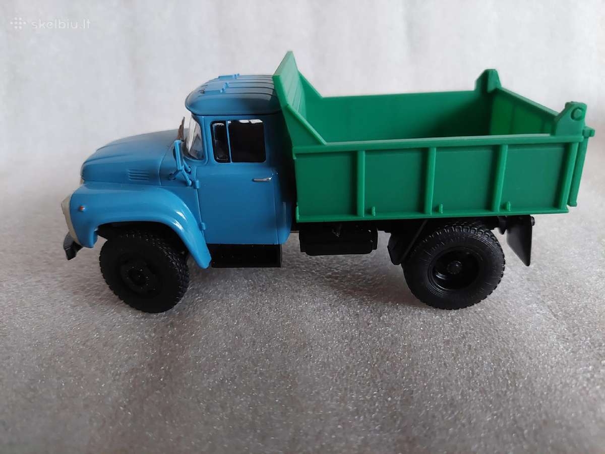 Ultra Models 1:43