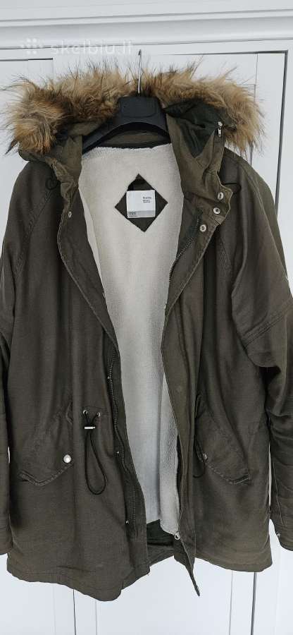 Striukė žieminė Bershka Dydis XL 42