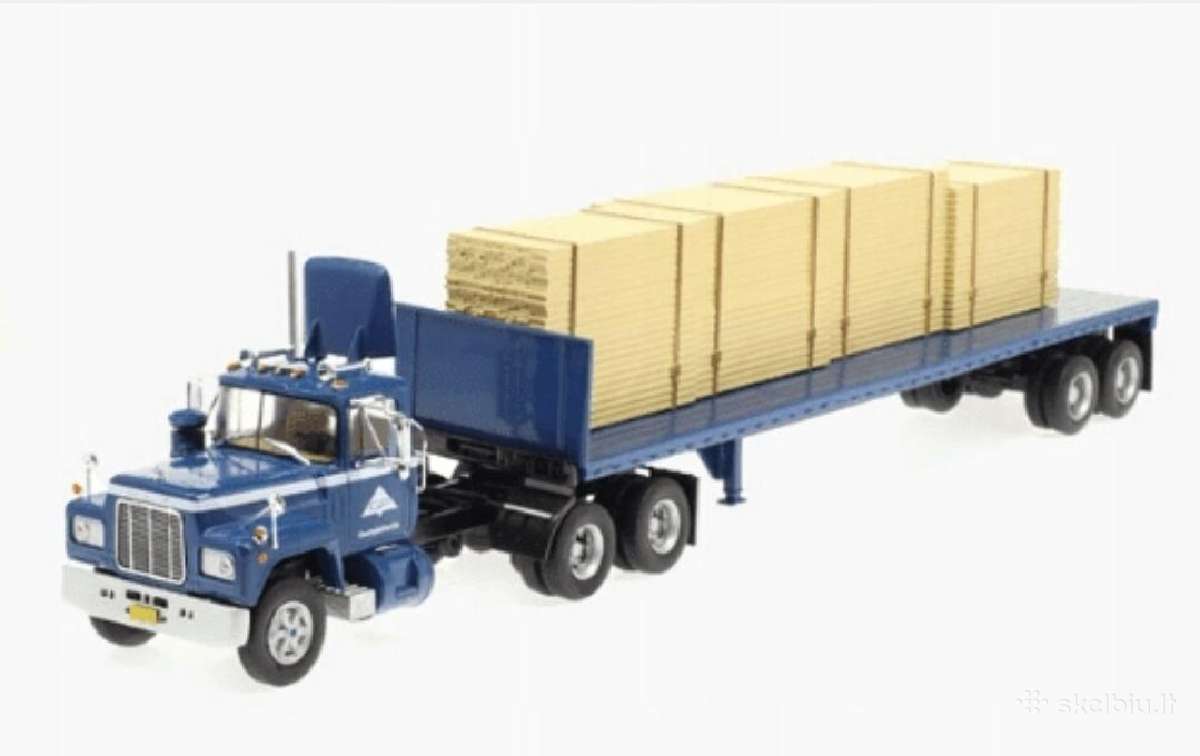 Mack R