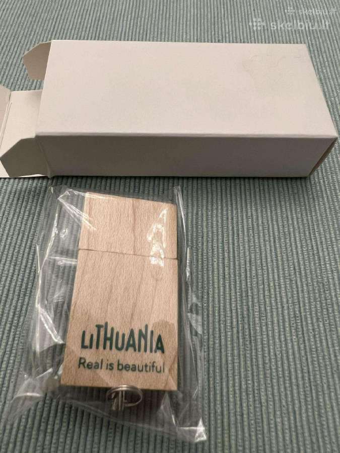 Usb 2.0 atmintukas 8gb medinis suvenyras Lithuania