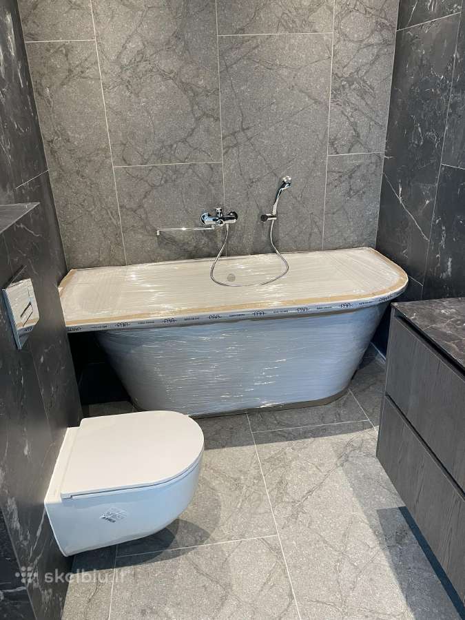 Užnešimo paslaugos, pagalbos darbai, krovėjai