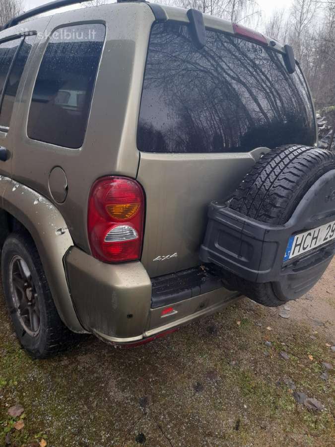 Jeep Cherokee, visureigis Renegase - nuotraukos Nr. 3
