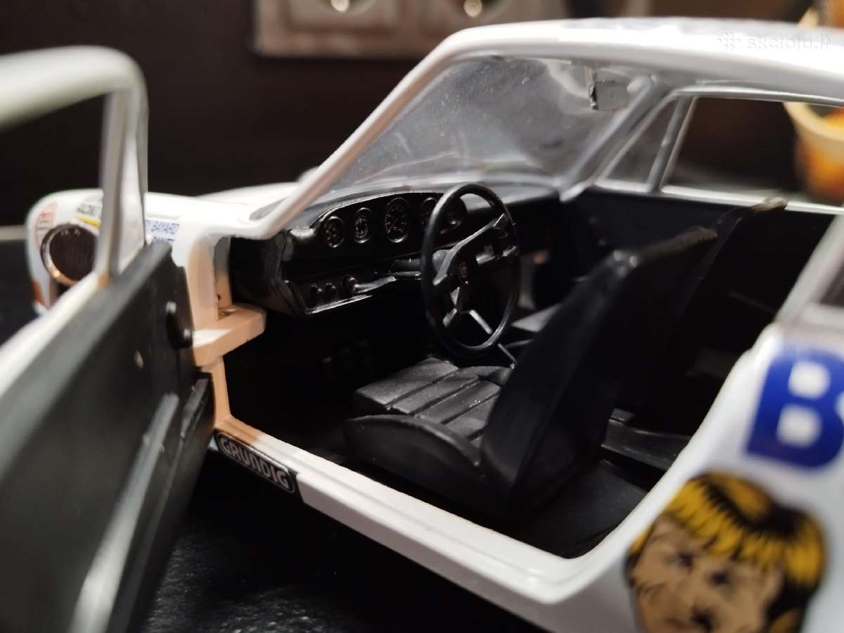 Porsche 911 1:18 - nuotraukos Nr. 4