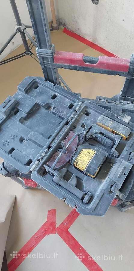 Dewalt lazeris su gaudykle