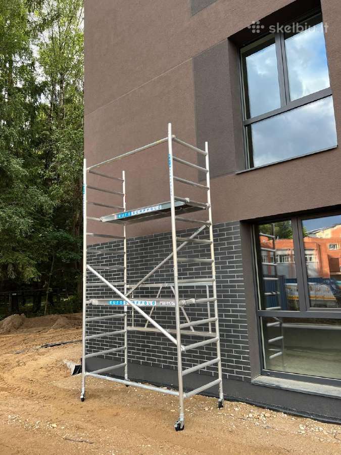 Aliuminio bokšteliai. Pastoliai. Stelažai 90 4,9m
