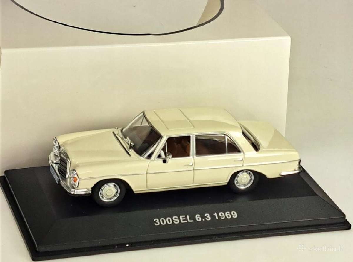 Mercedes-benz 300 W108