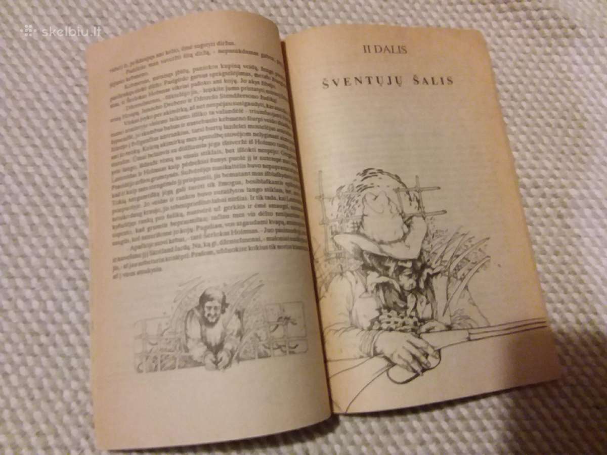 Artūras Konanas Doilis Raudonu Ant Balto - nuotraukos Nr. 2