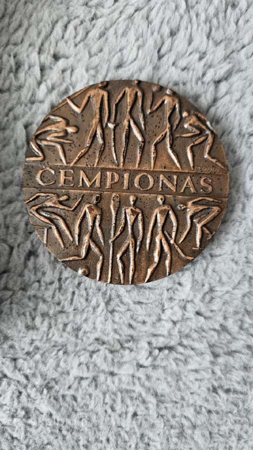 Apdovanojimas su dėžute. 1975m. - nuotraukos Nr. 2