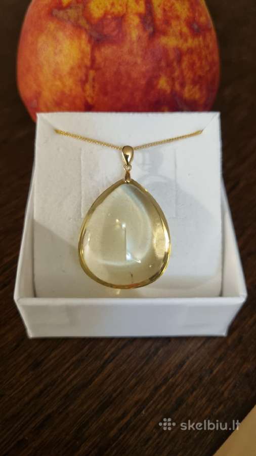 Geltono aukso citrino pakabukai -38ct, 33ct, 49ct.