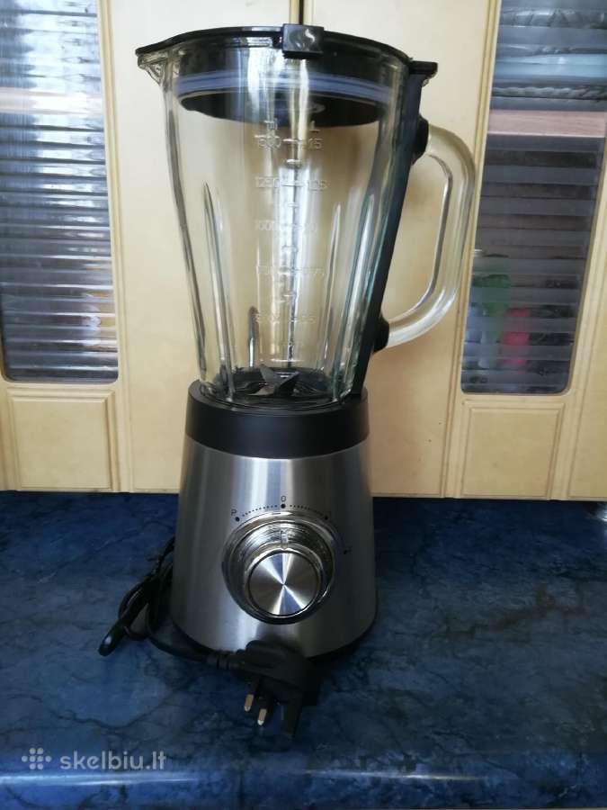 Blenderis storo stiklo.