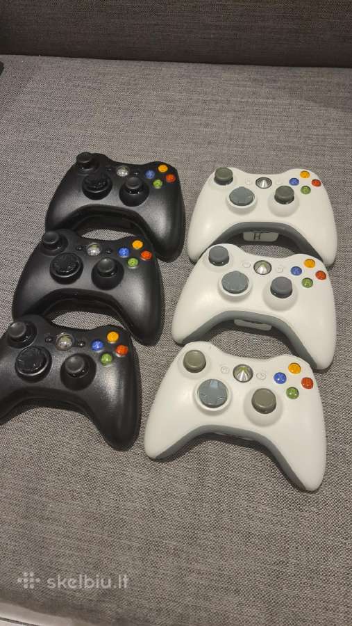 Xbox 360 pultelis -20€, Xbox one kinektas 70-90€