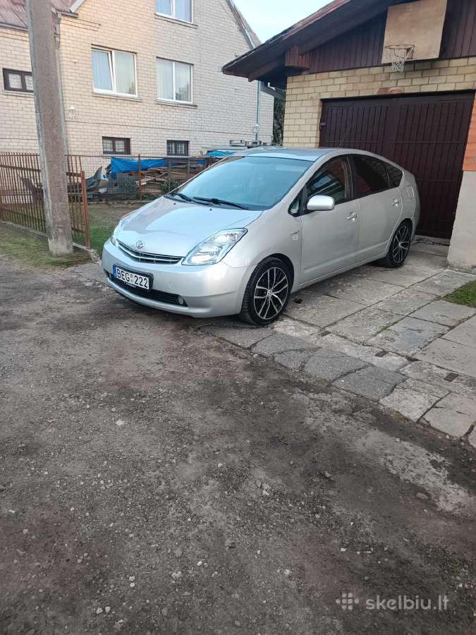 Toyota prius nuoma bolt/uber darbui. аренда тойоты - nuotraukos Nr. 8