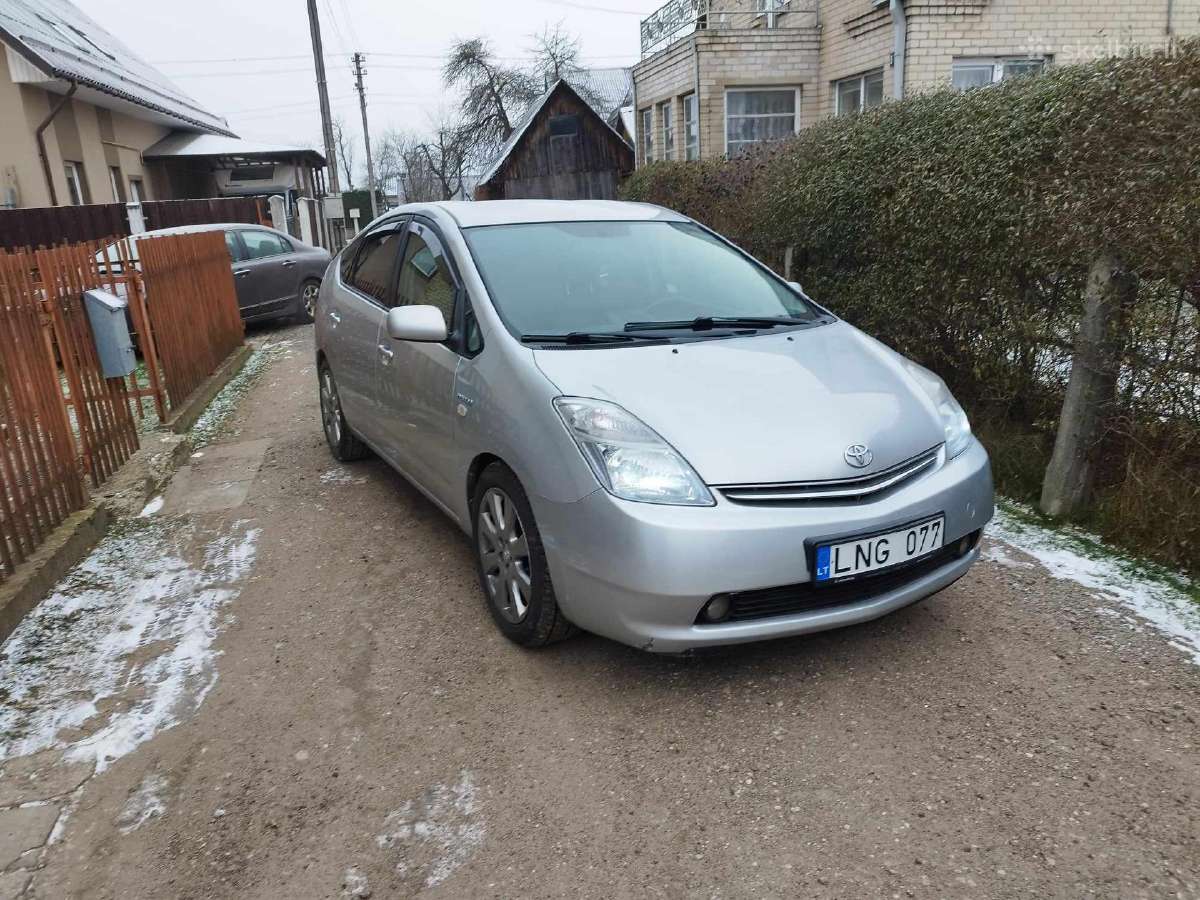 Toyota prius nuoma bolt/uber darbui. аренда тойоты - nuotraukos Nr. 10