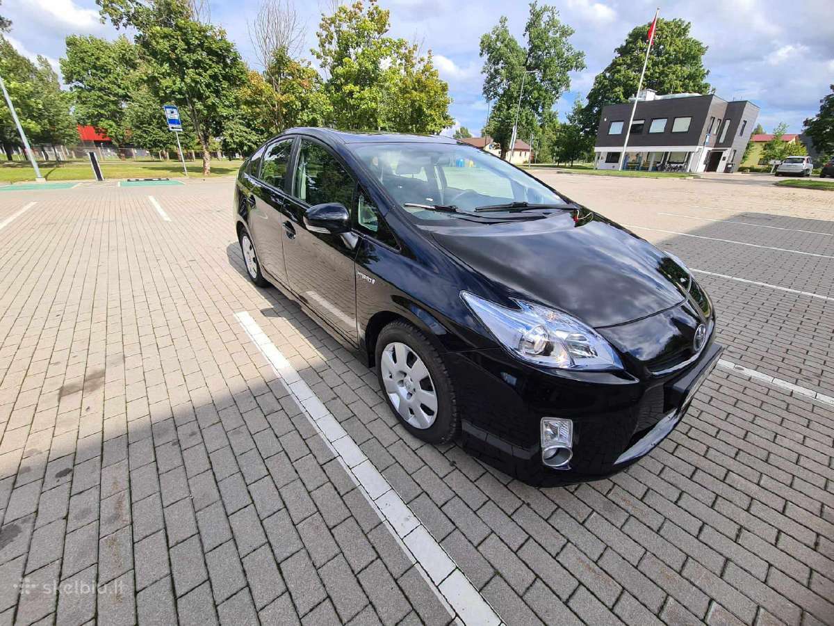 Toyota prius nuoma bolt/uber darbui. аренда тойоты - nuotraukos Nr. 3